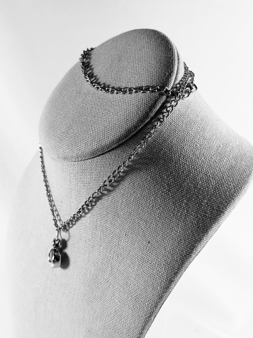 Pendant Single Rhinestone Pendant In Sterling Silver Setting - Picture 8 of 9